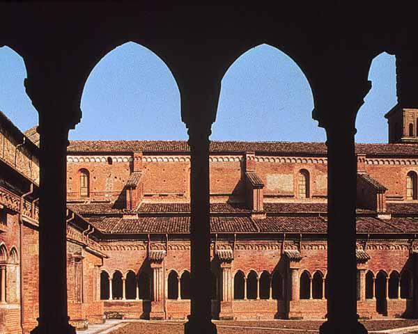 Abbazia di Chiaravalle della Colomba