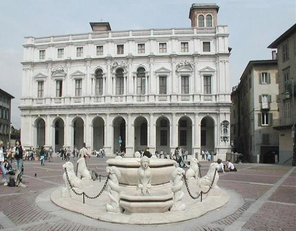 Bergamo Alta - Piazza Vecchia