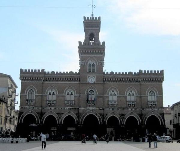 Casalmaggiore - Piazza Garibaldi